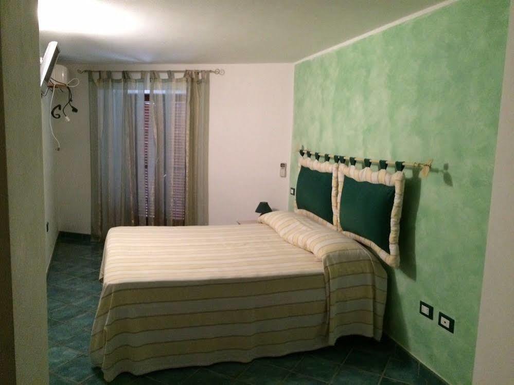 Sweet Country House Formia Esterno foto